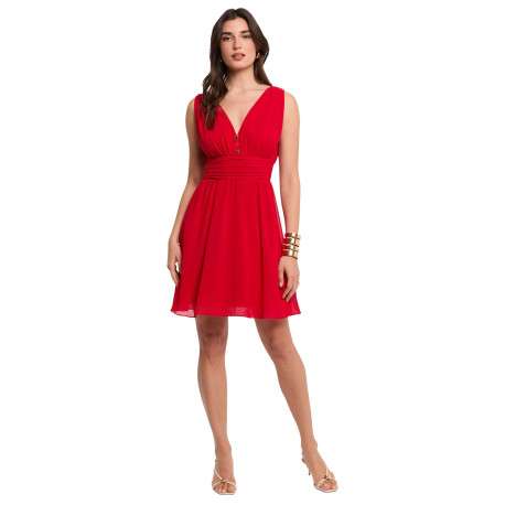 Robe courte rouge unie pourvue d'une coupe évasée et d'un décolleté en V - Image 3