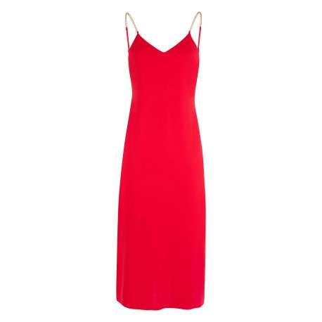 Robe longue rouge unie pourvue d'une coupe droite et d'un décolleté en V