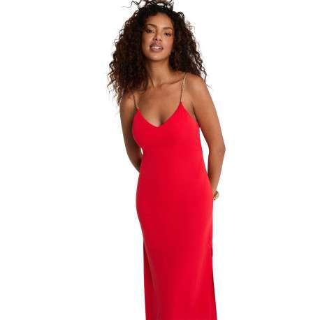 Robe longue rouge unie pourvue d'une coupe droite et d'un décolleté en V - Image 5
