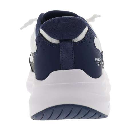 Baskets blanches avec un patch sur la languette et une fermeture slip-on - Image 6