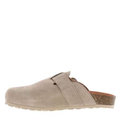 Sabots en cuir taupe avec un talon plat et une boucle à ardillon