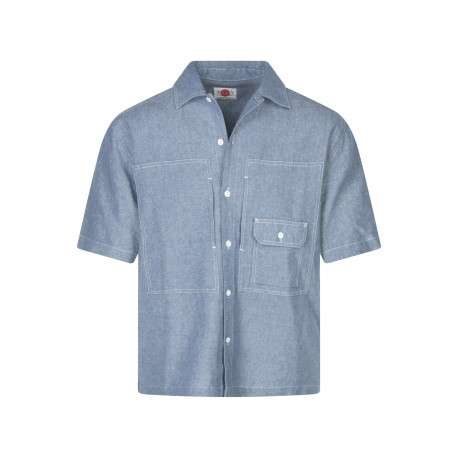 Chemise bleue unie pourvue d'une coupe droite et d'un col chemise