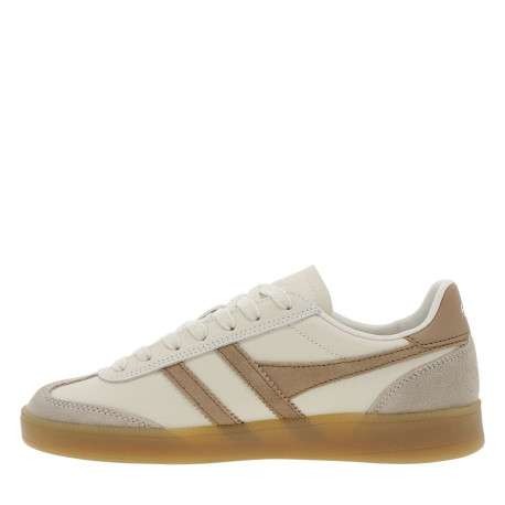 Tennis ivoire et marron en cuir avec un talon plat et des lacets