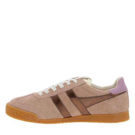 Tennis roses nubuck en cuir avec un talon plat et des lacets