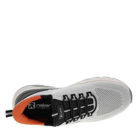 Sneakers grises à talon compensé bas avec une fermeture slip-on - Image 4