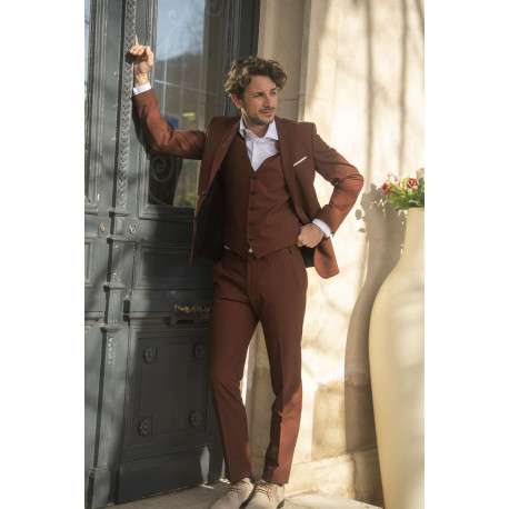 Derbies en cuir beiges à talon décroché bas avec des lacets ronds - Image 7