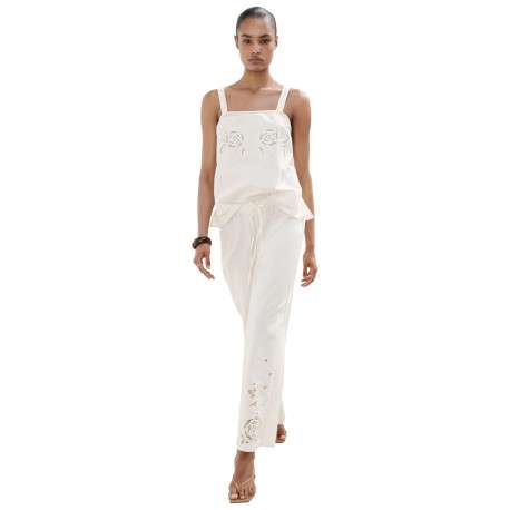 Pantalon en coton mélangé écru uni pourvu de détails brodés et ajourés - Image 3