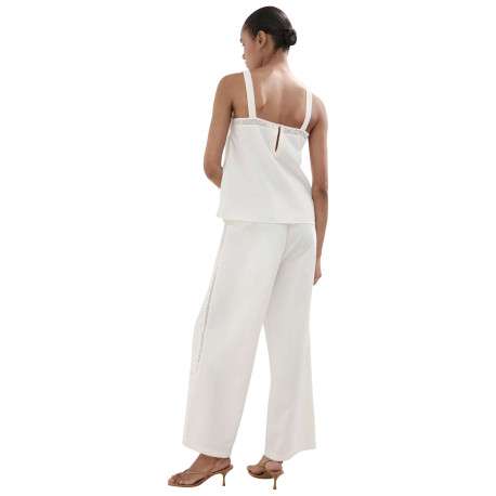 Pantalon en coton mélangé écru uni pourvu de détails brodés et ajourés - Image 4