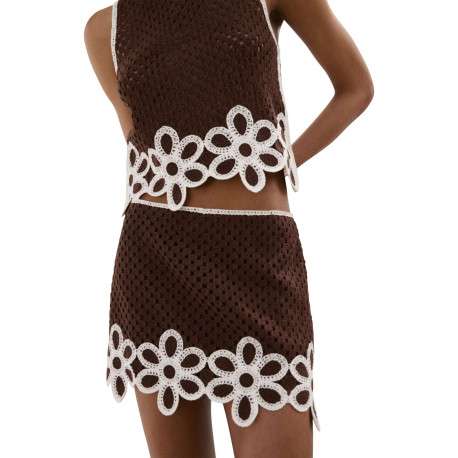 Jupe courte marron unie pourvue d'une coupe droite et d'une taille mi-haute - Image 6