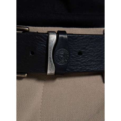 Ceinture en cuir noire unie pourvue d'une boucle de fermeture métallique - Image 2