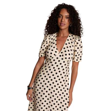 Robe longue beige à motifs pourvue d'une découpe sous la poitrine - Image 4