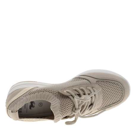 Sneakers beiges avec un talon semi-compensée et des lacets ronds - Image 4