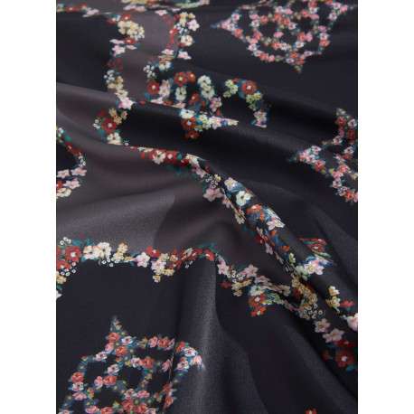 Foulard noir orné de motifs floraux aux inspirations ethniques - Image 3