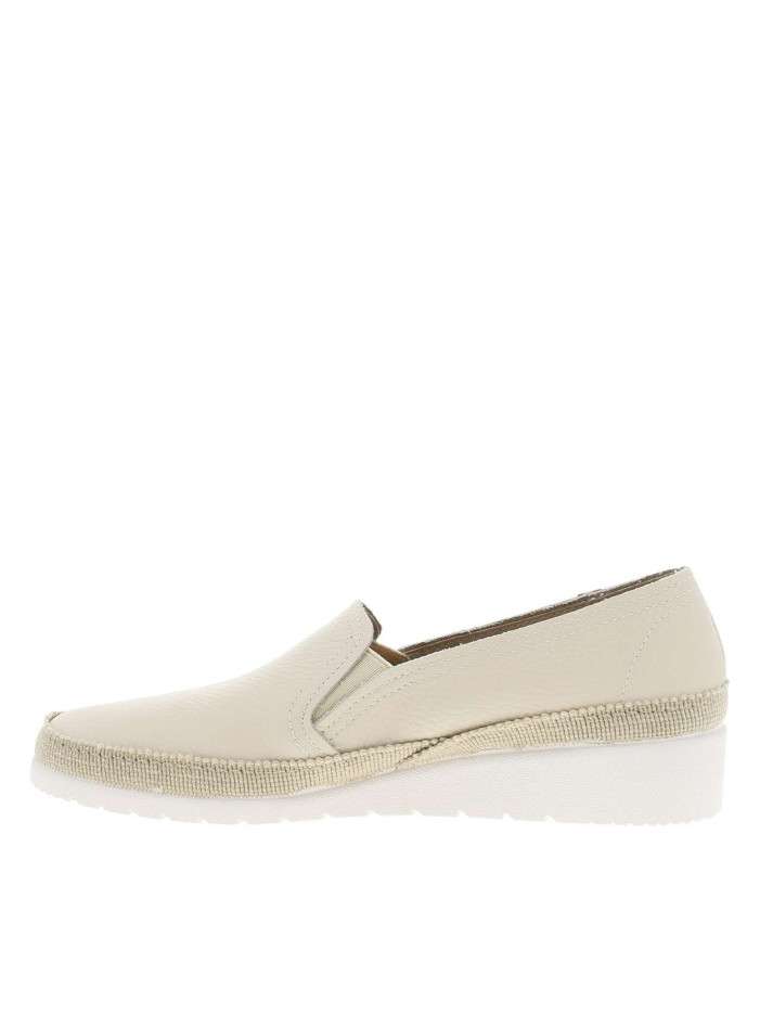 Mocassins beiges en cuir...