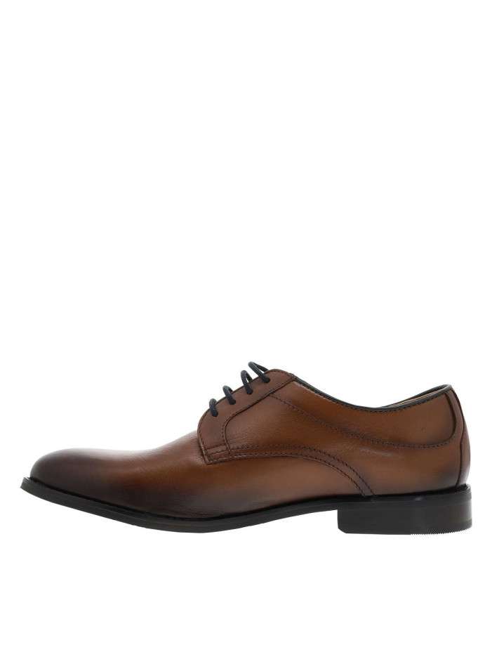 Richelieu en cuir cognac à...