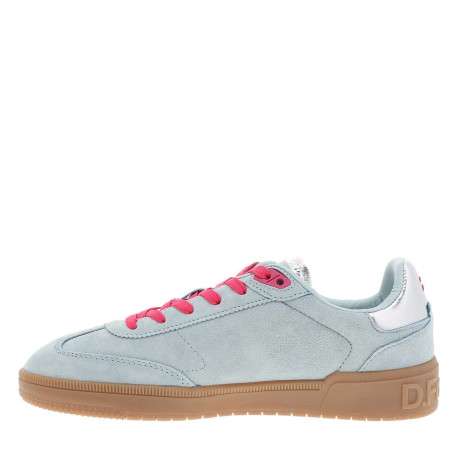 Tennis en cuir bleues à talon plat avec des lacets et un logo rose