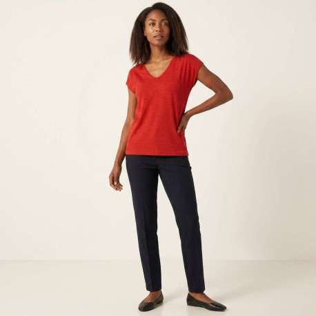 T-shirt rouge uni avec une coupe droite et des manches courtes - Image 5