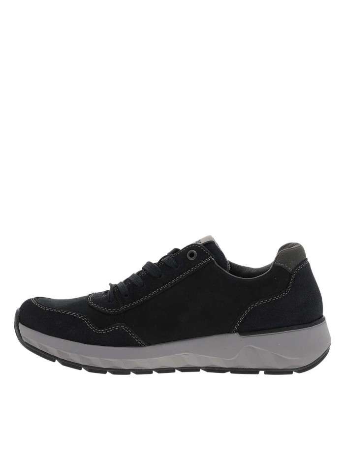 Sneakers en cuir noires...