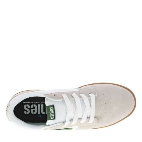 Baskets skate beiges en cuir à semelle marron avec logos verts et lacets plats - Image 4
