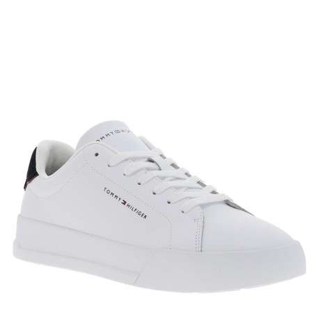 Tennis en cuir blanches avec semelle à talon plat et contrefort contrasté - Image 3