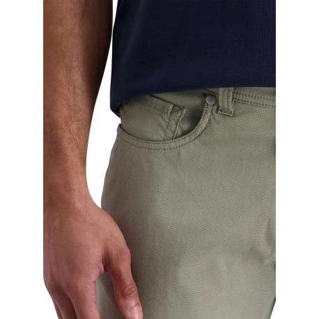 Pantalon en coton kaki uni avec une coupe ajustée et des poches à l'italienne - Image 5