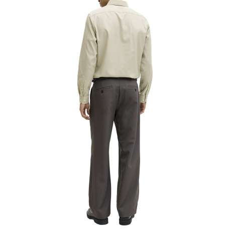 Chemise en coton biologique verte unie avec une coupe slim et un col à français - Image 4