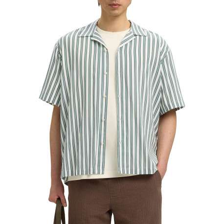 Chemise vert uni avec une coupe droite et des manches courtes - Image 2