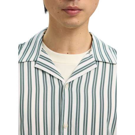 Chemise vert uni avec une coupe droite et des manches courtes - Image 5