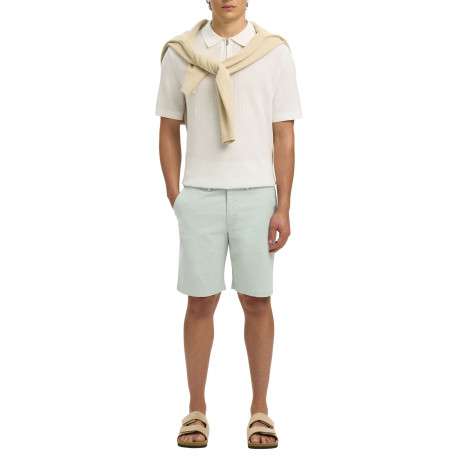 Short Chino en coton biologique vert d'eau uni avec une coupe droite - Image 2