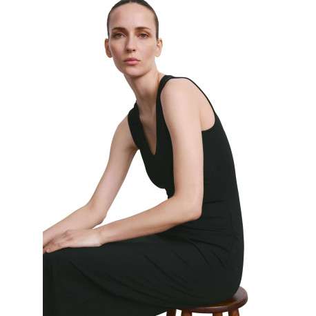 Robe longue noire unie pourvue d'une coupe cintrée et d'un col v - Image 5