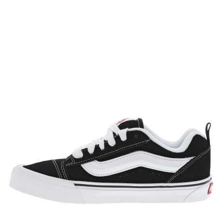 Baskets basses Knu Skool en cuir noires avec une forme large et des lacets plats - Image 3