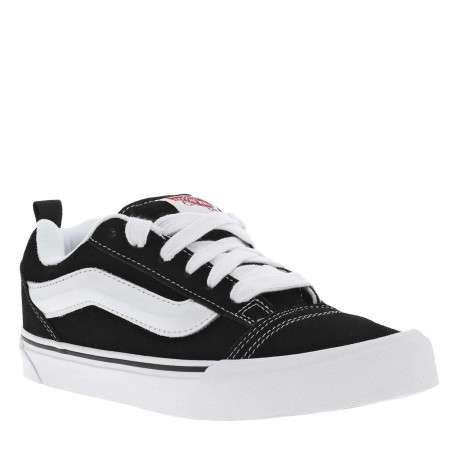 Baskets basses Knu Skool en cuir noires avec une forme large et des lacets plats - Image 4