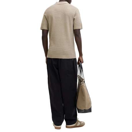 Polo en coton beige uni avec des manches courtes et une coupe droite - Image 4