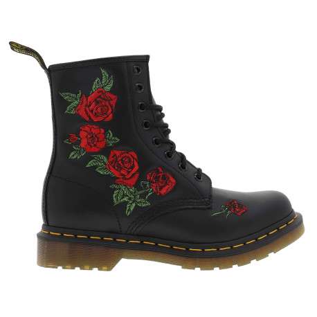 Boots noirs en cuir brodées de roses rouges sur l'extérieur avec languette d'aisance et lacets tressés noirs