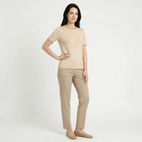 Pull Missy beige uni pourvu de manches courtes et d'un col rond - Image 4