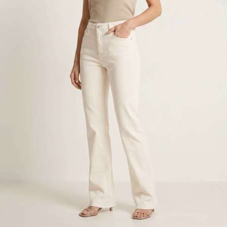 Jean en coton écru uni pourvu d'une coupe bootcut et de multiples poches - Image 5
