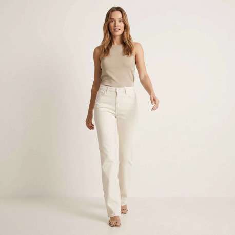 Jean en coton écru uni pourvu d'une coupe bootcut et de multiples poches - Image 6