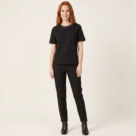 T-shirt en coton biologique noir uni avec une coupe droite et un col rond - Image 3