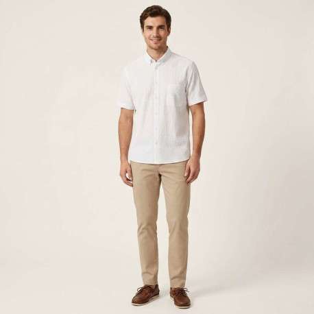 Chemise en coton blanche unie avec une coupe droite et un col américain - Image 4