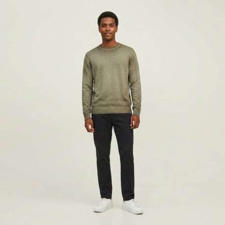 Pull en coton biologique olive uni pourvu d'un col rond et d'un aspect fumé - Image 4