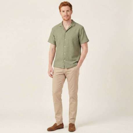 Chemise olive en crochet pourvue d'un col cubain et de manches courtes - Image 6