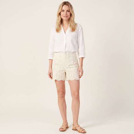 Short chino en coton écru uni pourvu d'une fermeture zippée - Image 3