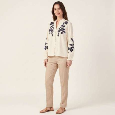 Blouse en coton écrue unie pourvue d'une coupe droite et d'un col tunisien - Image 6