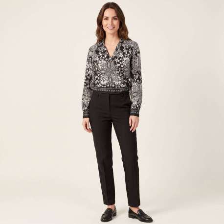 Chemisier en coton noir à motifs pourvu d'une coupe cintrée - Image 3