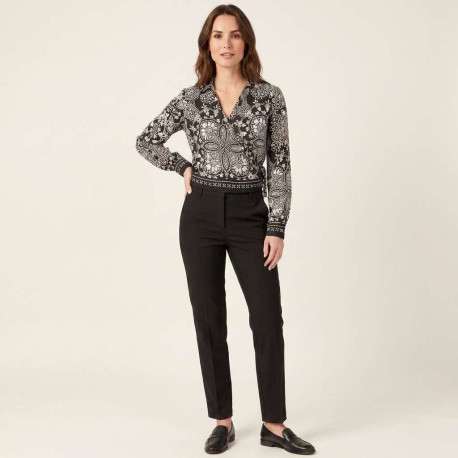 Chemisier en coton noir à motifs pourvu d'une coupe cintrée - Image 5
