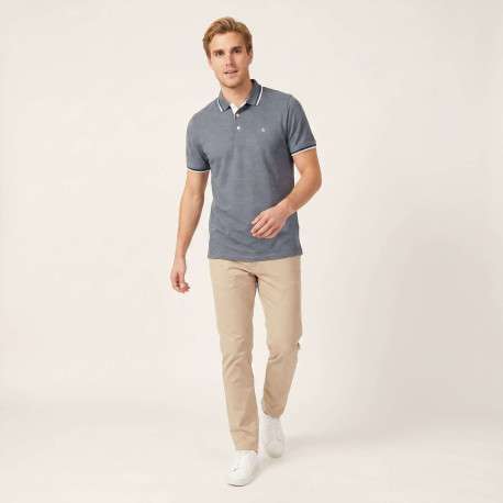 Polo en coton biologique bleu gris uni avec une coupe slim et un col à revers - Image 4