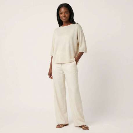 Pull beige uni pourvu d'une coupe ample et de manches courtes - Image 4