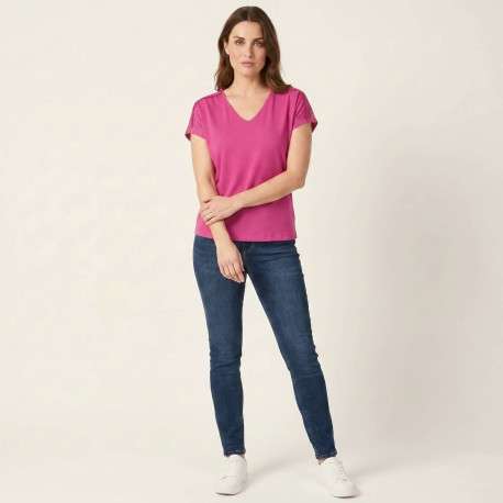 T-shirt rose uni avec une coupe ajustée et des manches courtes - Image 5