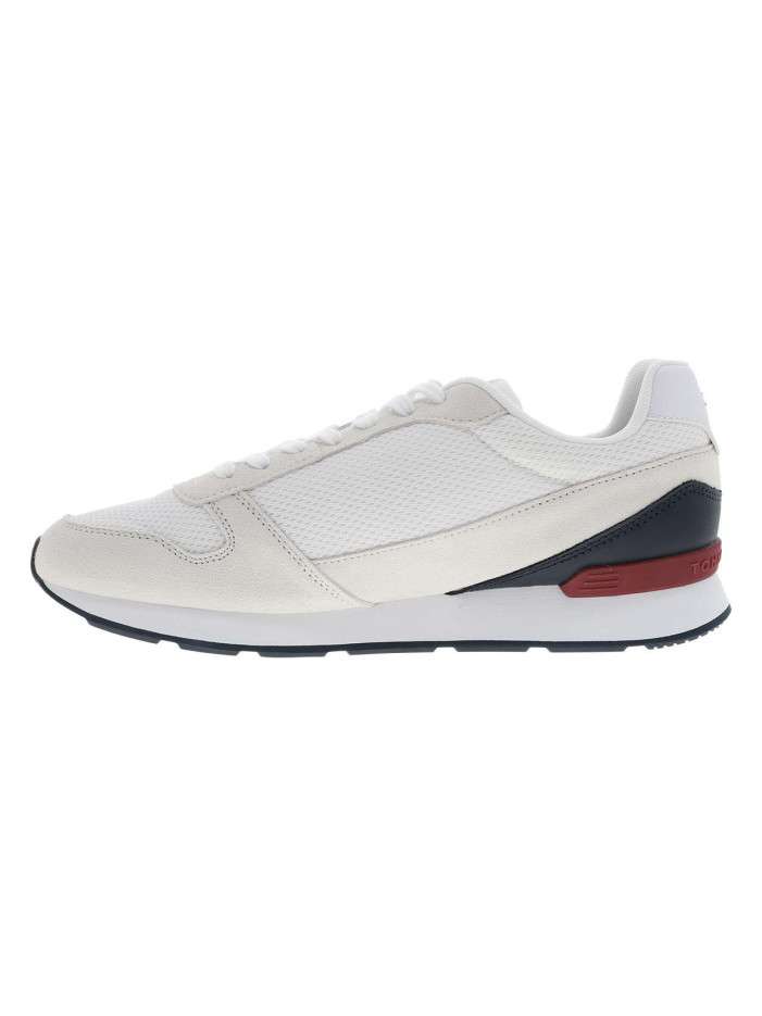 Baskets running blanches en...
