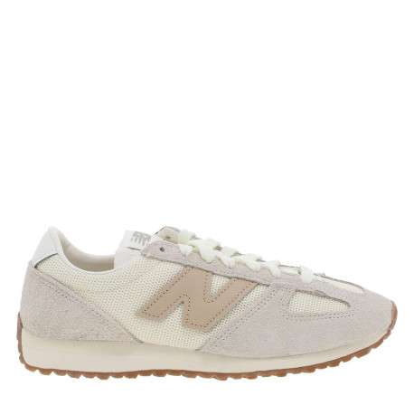 Baskets tennis taupe à talon plat avec un empiècement en nubuck sur le pourtour - Image 2
